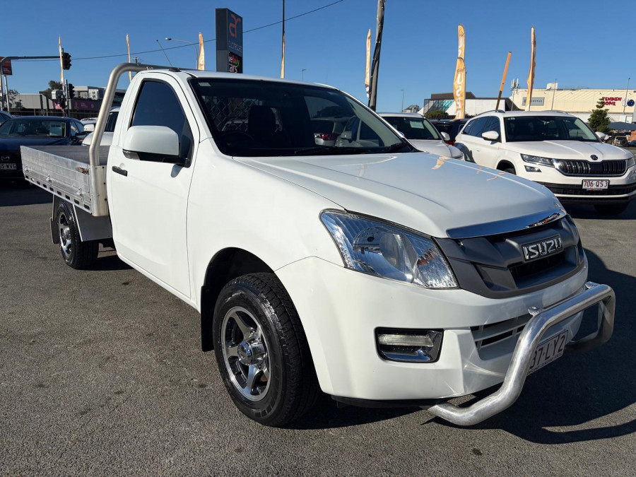 2015 Isuzu D-MAX  SX Cab Chassis Image 23