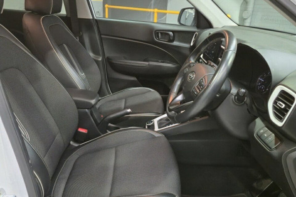 2021 MY22 Hyundai Venue QX.V4 Elite SUV Image 16