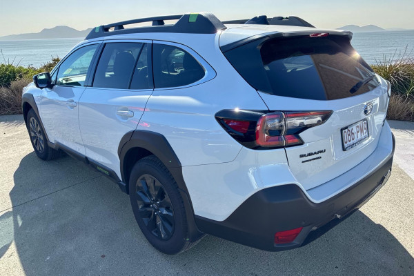 2025 Subaru Outback 6GEN AWD Sport XT SUV Image 6
