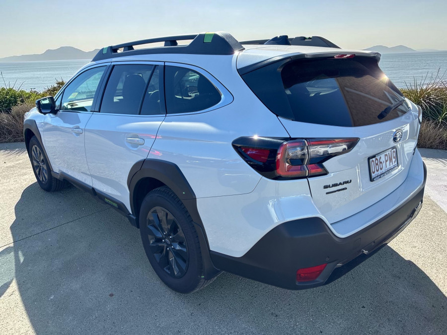 2025 Subaru Outback 6GEN AWD Sport XT SUV Image 6