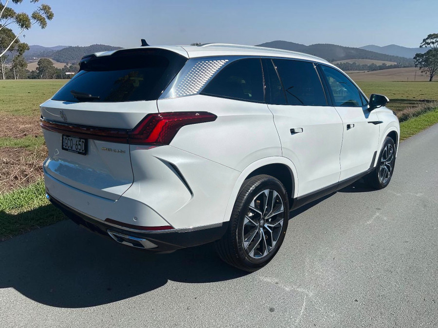 2025 MG QS IS31 Excite SUV Image 3