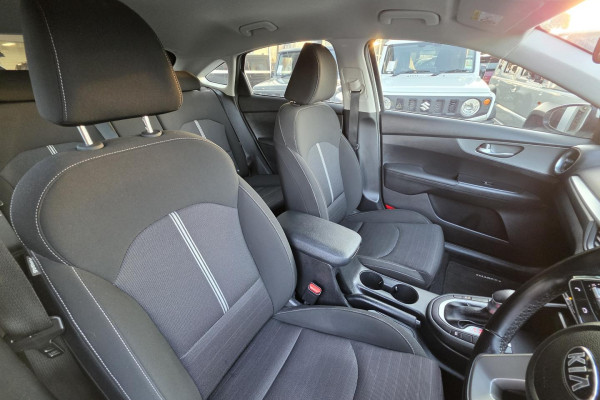 2019 Kia Cerato BD Sport+ Hatch Image 9