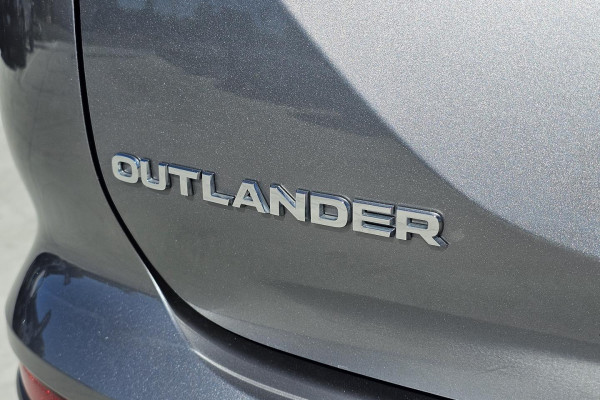 2022 MY22.5 Mitsubishi Outlander ZM Aspire SUV Image 3