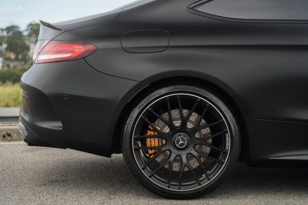 2023 Mercedes-Benz C-Class C63s AMG Coupe Image 5