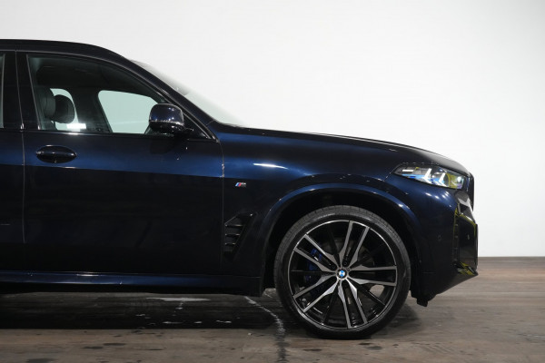 2024 BMW X5 xDrive30d M Sport SUV Image 5