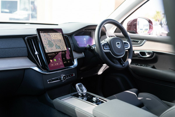 2025 MY26 Volvo XC90 L Series Plus B5 Bright SUV Image 3