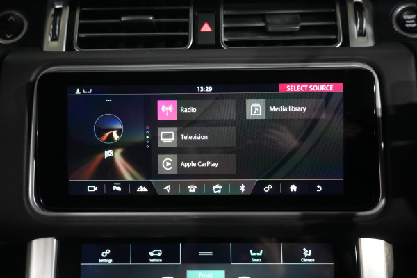 2019 Land Rover Range Rover L405 SDV8 Vogue SE SUV Image 25