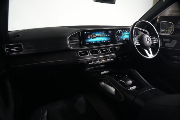 2021 Mercedes-Benz GLE-Class GLE300 d SUV image 12