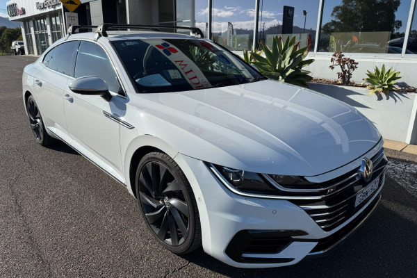 2018 Volkswagen Arteon 3H 206TSI R-Line Sedan Image 1