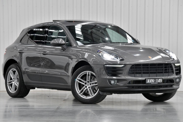 Porsche Macan (No Badge) 95B