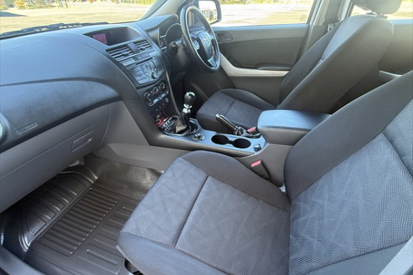 2015 Mazda Default XT Ute Image 15
