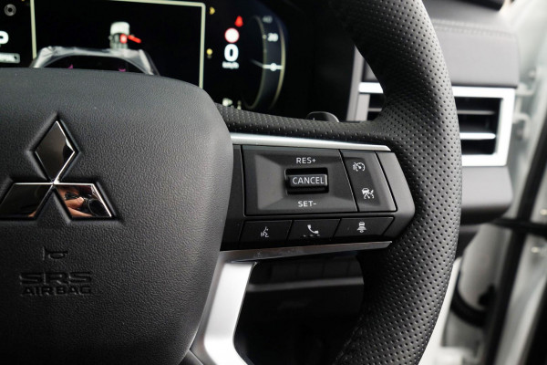 2025 Mitsubishi Outlander ZM LS SUV Image 11