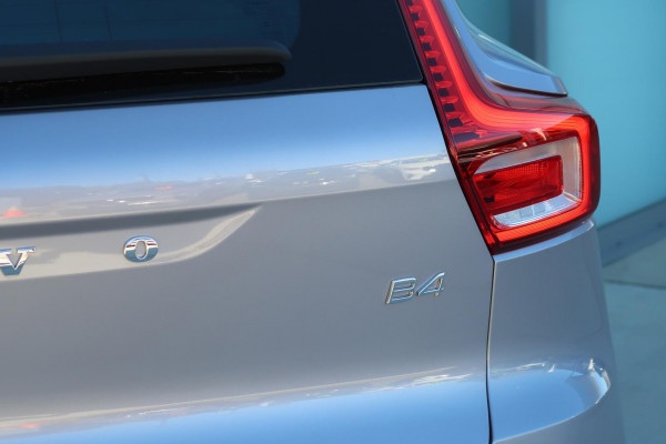 2025 MY26 Volvo XC40 XZ Plus B4 SUV Image 29