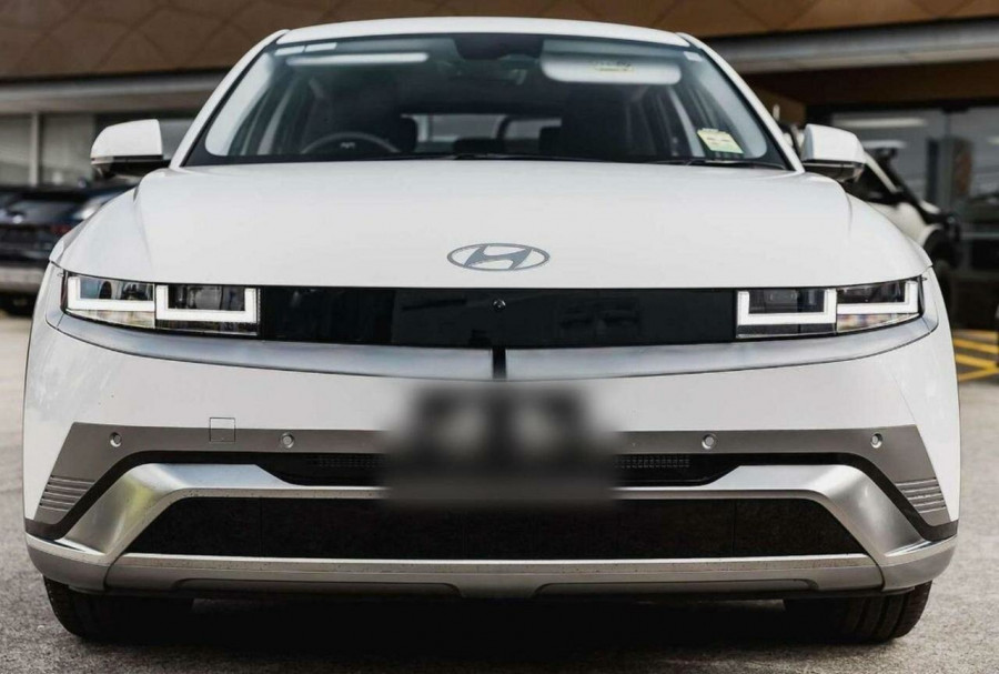 2025 MY26 Hyundai IONIQ 5 NE.V6 Elite SUV Image 3