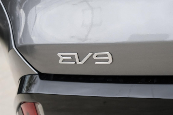 2023 MY24 Kia EV9 MV GT-Line SUV Image 21