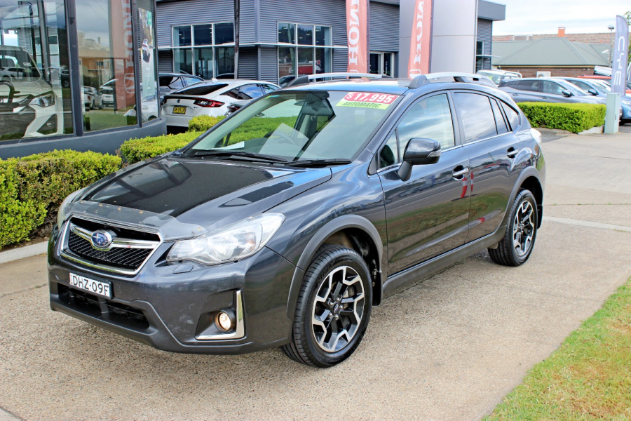 2016 MY17 Subaru XV G4-X 2.0i-S SUV Image 1