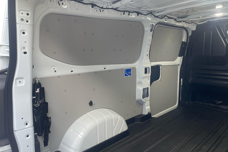 2024 MY23.75 Ford Transit Custom AV Trend Van Image 15