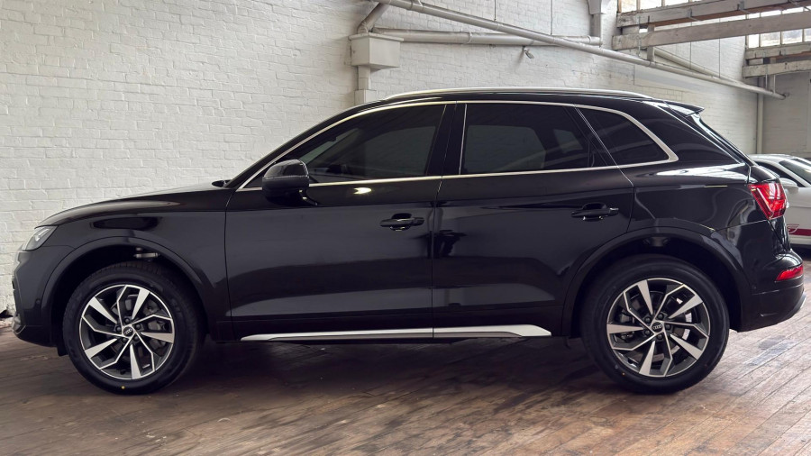 2023 Audi Q5 FY 45 TFSI sport SUV Image 6