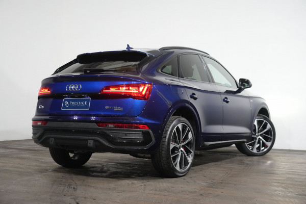 2025 Audi Q5 FY 55 TFSI e S Line SUV Image 7