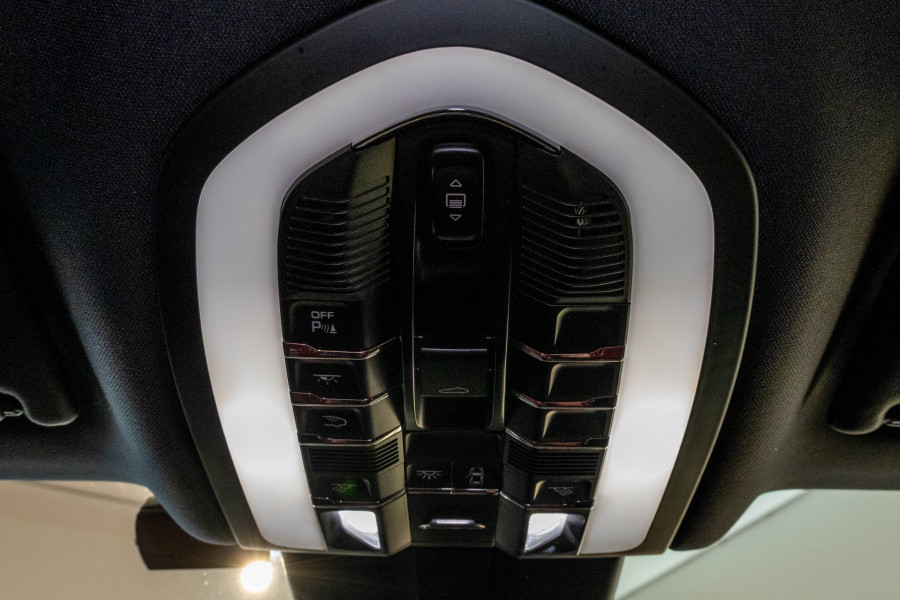 2022 MY23 Porsche Macan 95B GTS SUV