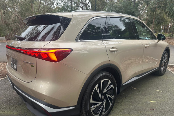 2026 MG MGS6 EV IS3E Essence SUV Image 9