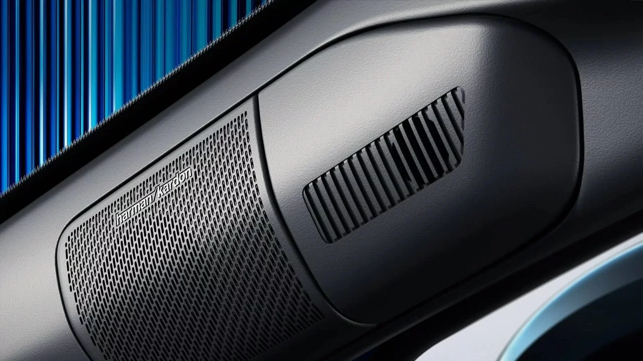 exclusive audible experience with Harman Kardon® Image