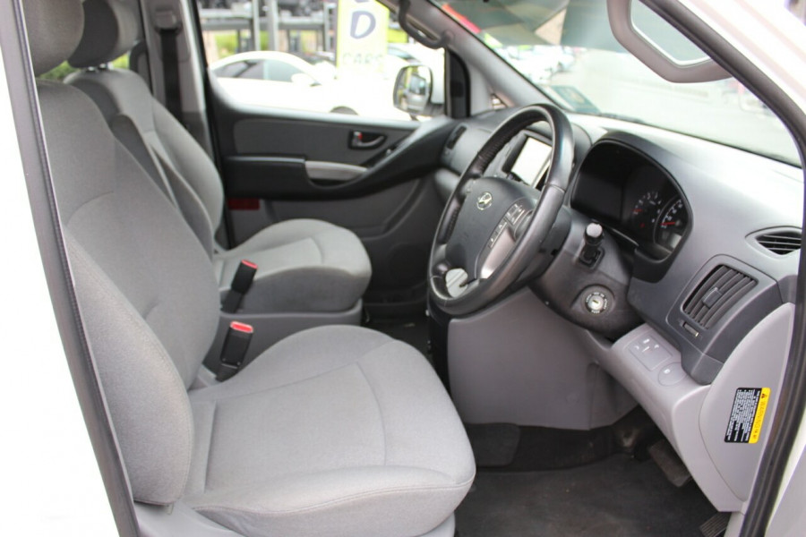 2021 Hyundai iMax TQ4 Active Wagon Image 25