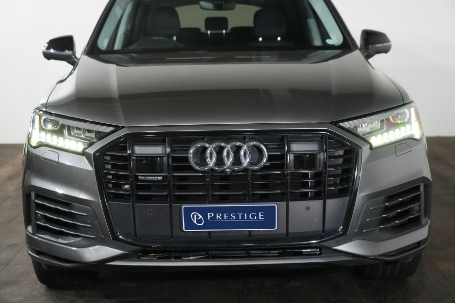 2022 Audi Q7 4M 45 TDI SUV Image 3