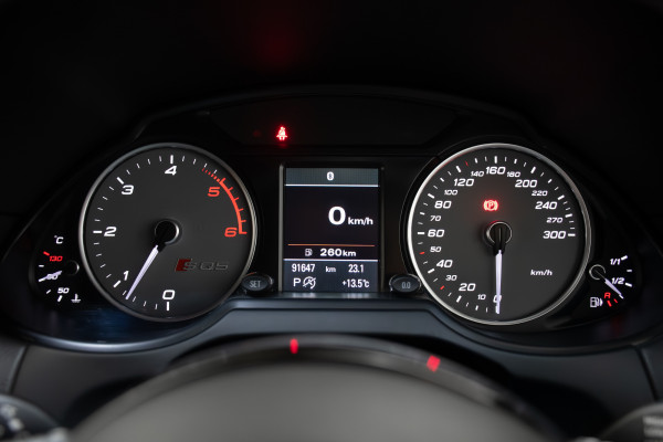 2015 Audi SQ5 TDI SUV Image 25