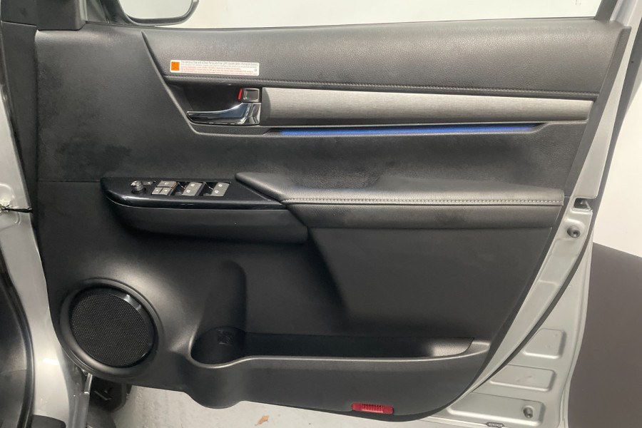 2022 Toyota HiLux Rogue Ute Image 18