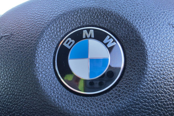 2014 MY15 BMW X1 E84 sDrive18d SUV Image 25