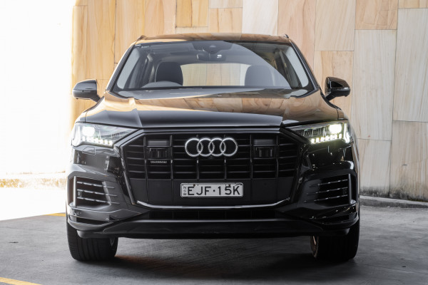 2020 Audi Q7 4M 45 TDI SUV image 4