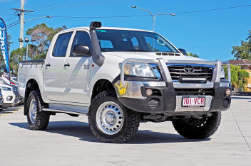 Toyota HiLux SR KUN26R