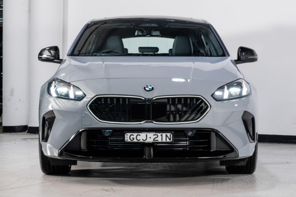 2026 MY25 BMW 1 Series F70 120 M Sport Hatch image 2