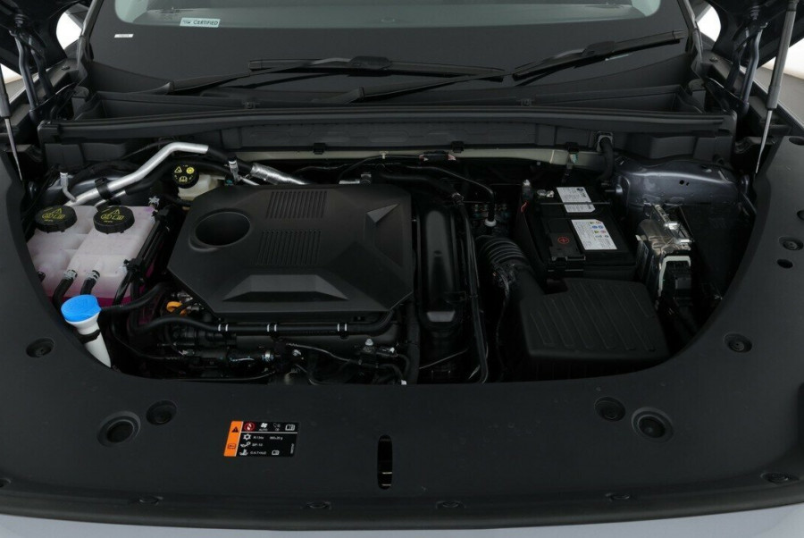 2024 MY24.5 MG HS AS33 Vibe SUV Image 6