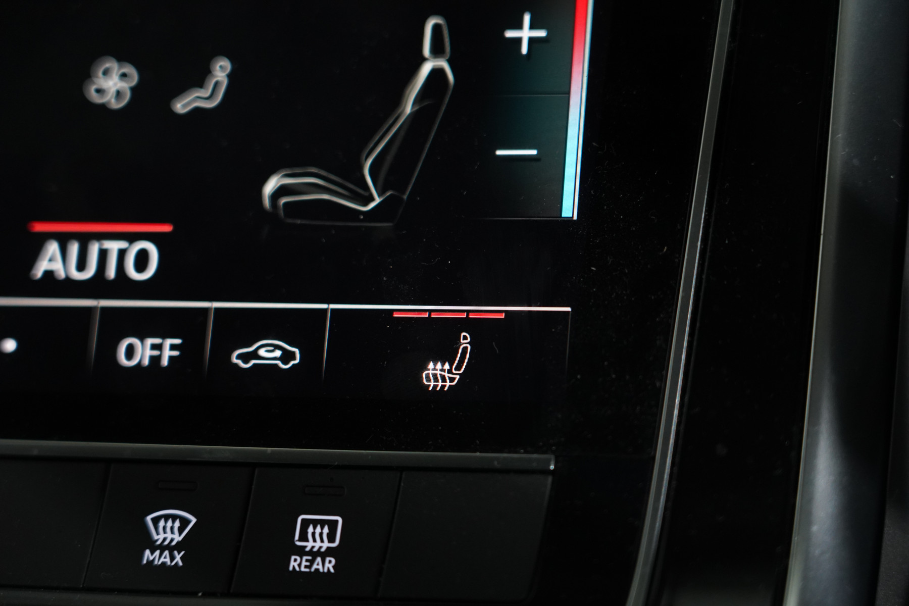 2020 Audi Q7 45 Tdi Quattro SUV Image 21