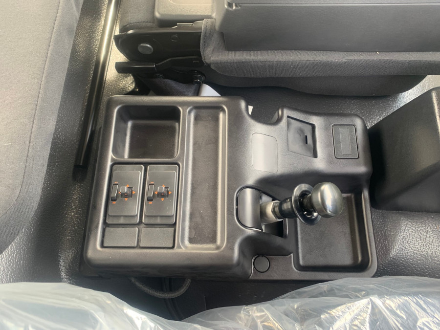 2025 Isuzu  FXD 170-355 AT R62 Cab Chassis Image 20