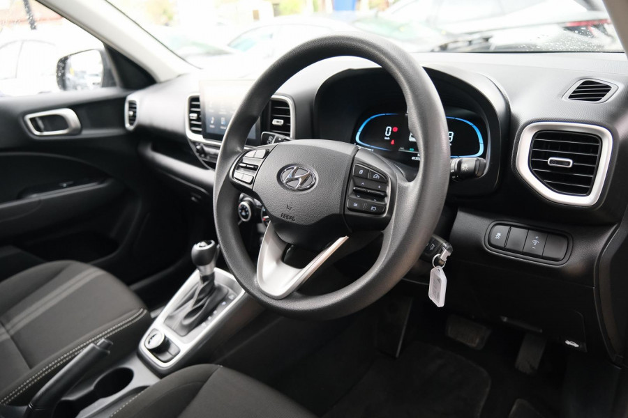 2023 Hyundai Venue QX.V5  SUV Image 7