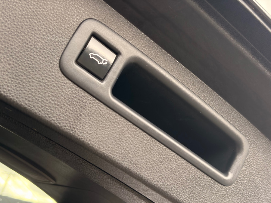 2021 Toyota Kluger GSU70R Grande SUV Image 8