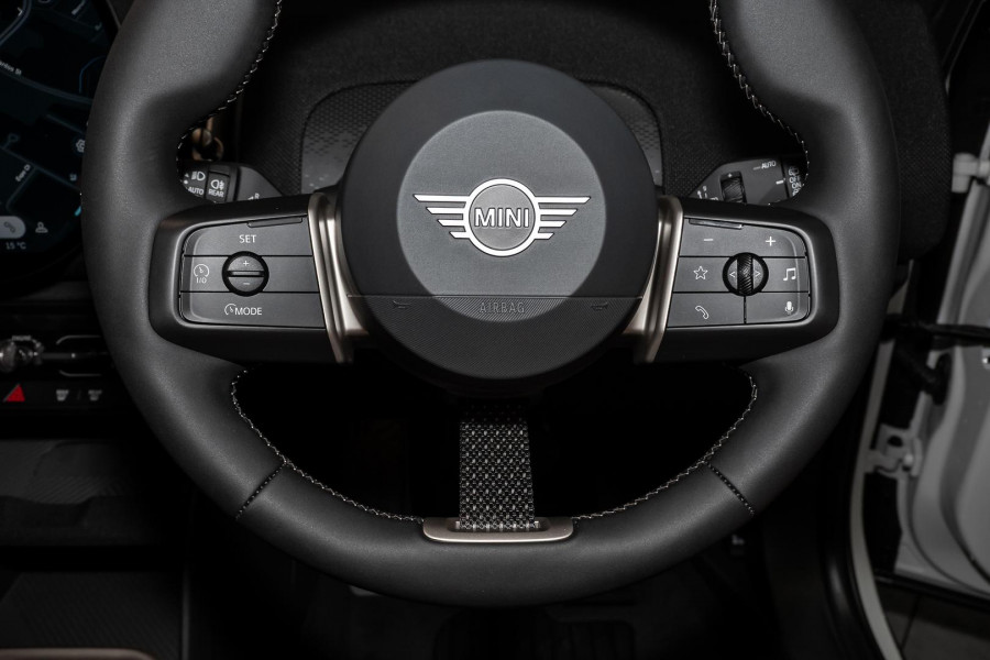 2026 MINI Countryman U25 C Favoured SUV