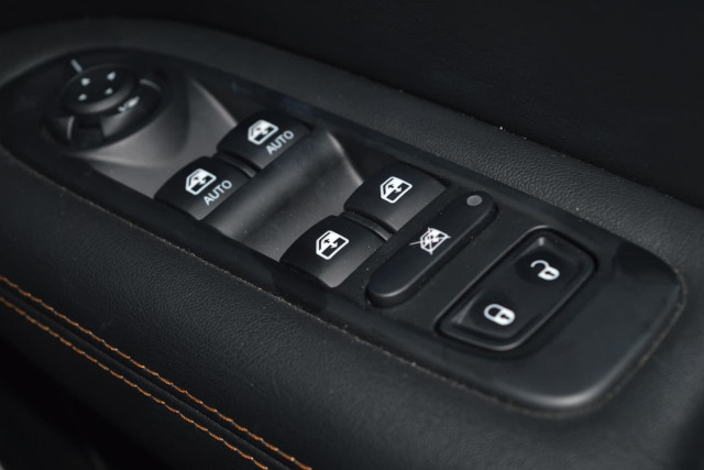 2018 Jeep Compass Limited 11 of 27