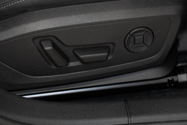2026 Audi A3 GY TFSI 110kW S line Hatch image 20