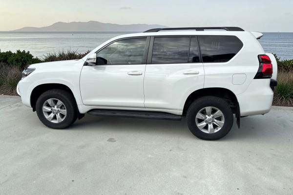 2018 Toyota LandCruiser Prado GDJ150R GXL SUV Image 6