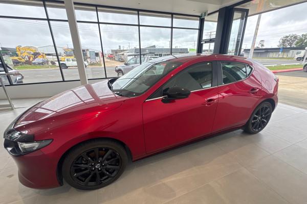 2024 Mazda 3 BP Series G25 Evolve SP Hatch Image 3