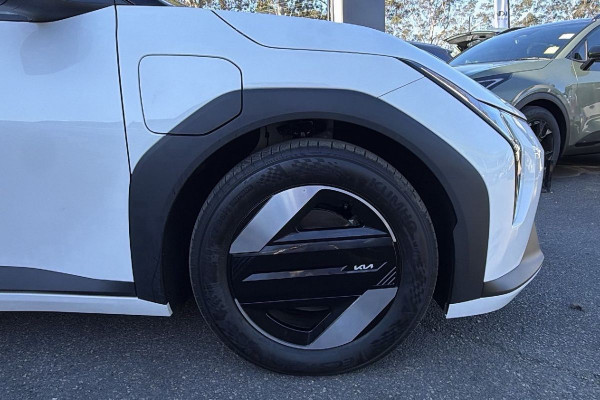 2025 MY26 Kia EV4  Air Standard Range Sedan Image 14
