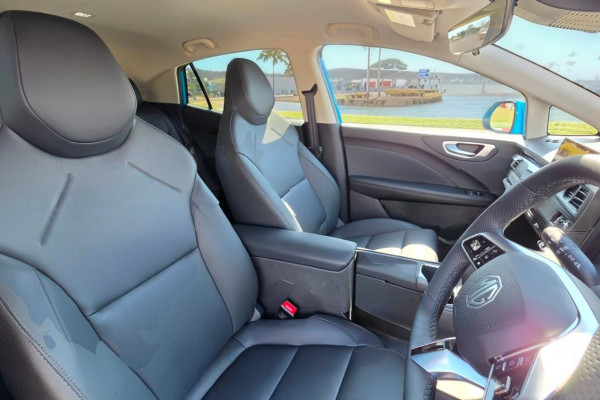 2026 MG MG4 EV Urban AH4E Essence 43 Hatch Image 2