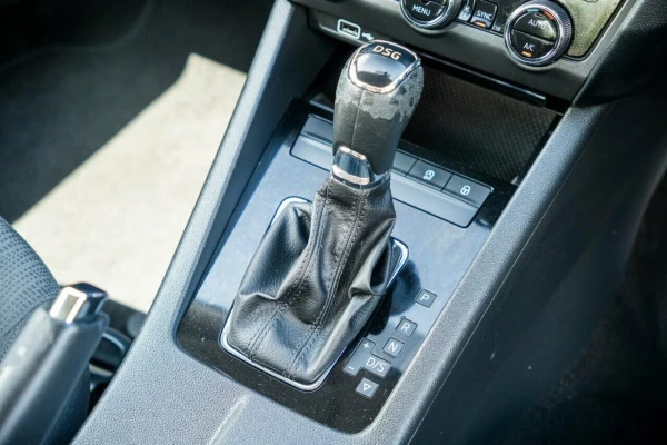 2019 Skoda Octavia NE Sport 110TSI Sedan Image 12