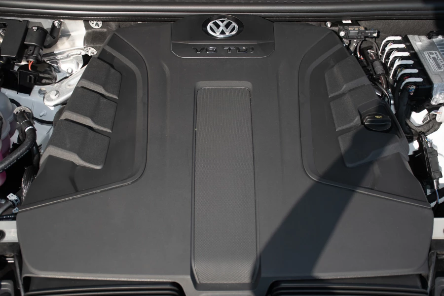 2025 MY26 Volkswagen Touareg RC 170TDI SUV Image 25