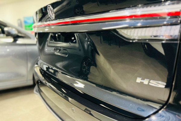 2026 MY25 MG HS AS33H Essence Hybrid+ SUV Image 7