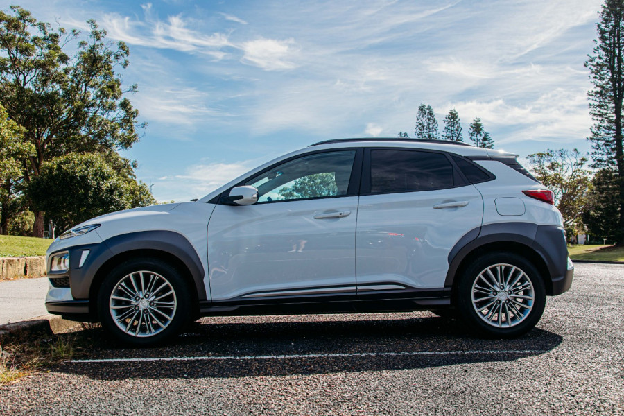 2017 MY18 Hyundai KONA OS Elite SUV Image 7